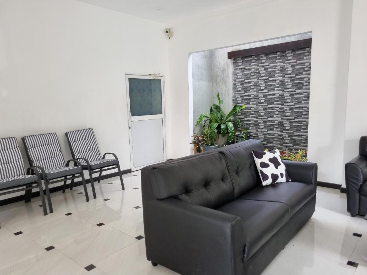 Vidushi Home Minuwangoda Exterior foto